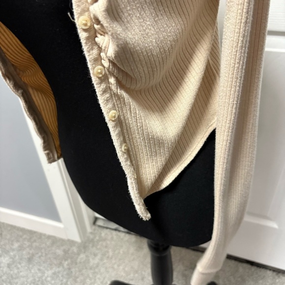 Out From Under Top - Picture 8 of 8